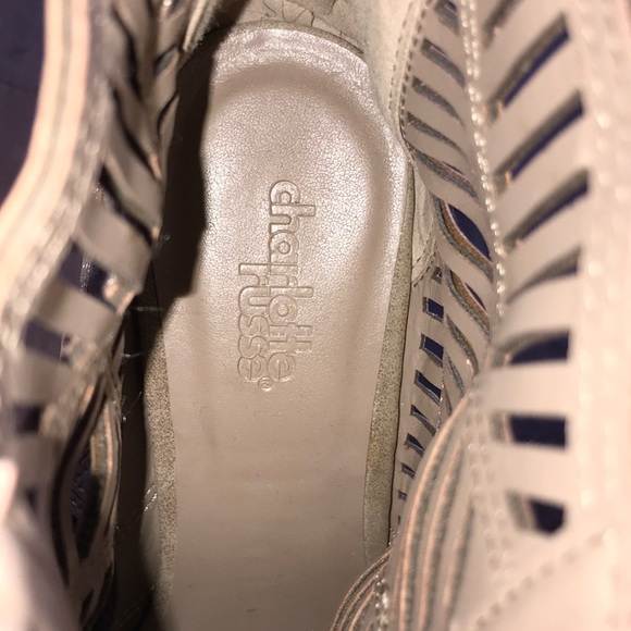 Heels - Picture 3 of 3